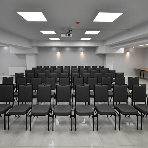 Imaged 9 sala konferencyjna 13 600x600